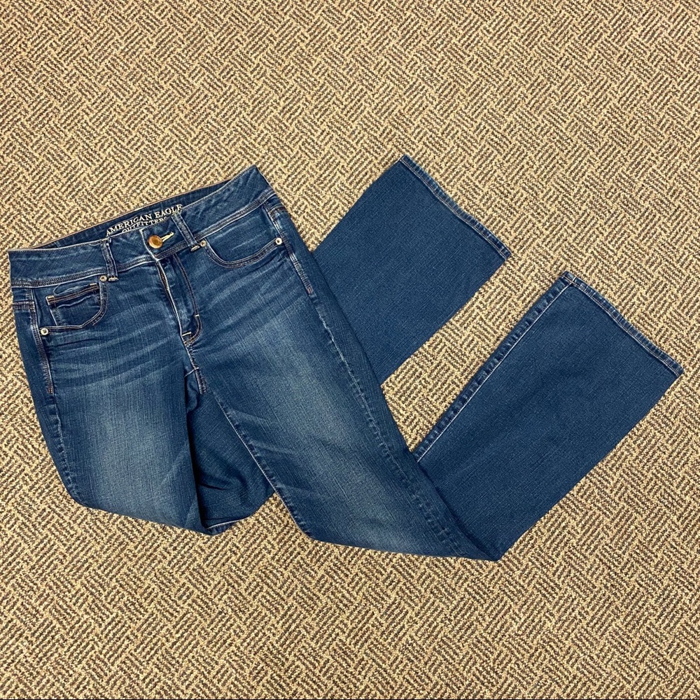 American Eagle Bootcut Jeans Size 6 Long